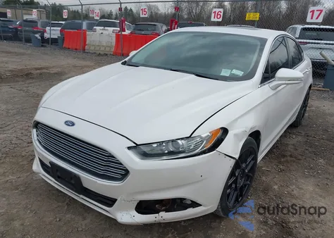 2014 Ford Fusion Se z USA, uszkodzony, nr VIN 3FA6P0H92ER196089